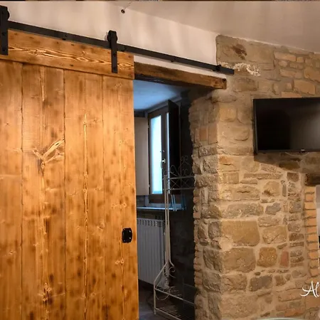 Al Vico Primo - Rustic Chic شقة بييترابيرتوسا